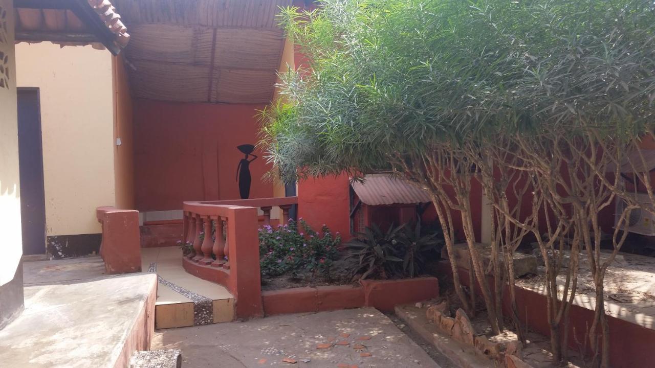 Hotel Big Milly'S Backyard Kokrobite Exterior foto